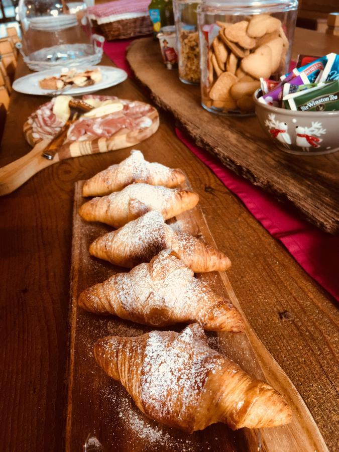 לינה וארוחת בוקר ברנטוניקו Etrusca Polsa מראה חיצוני תמונה